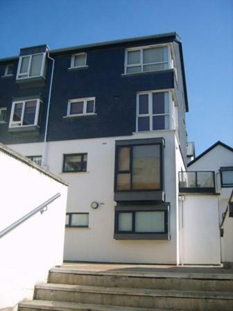 Luxury Town Centre Apartment Kinsale Bagian luar foto